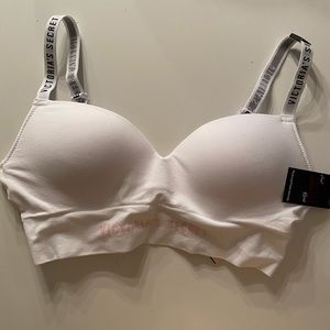 NWT VS Comfort Push-up Bra